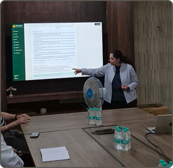 Refynd Labs training session in progress